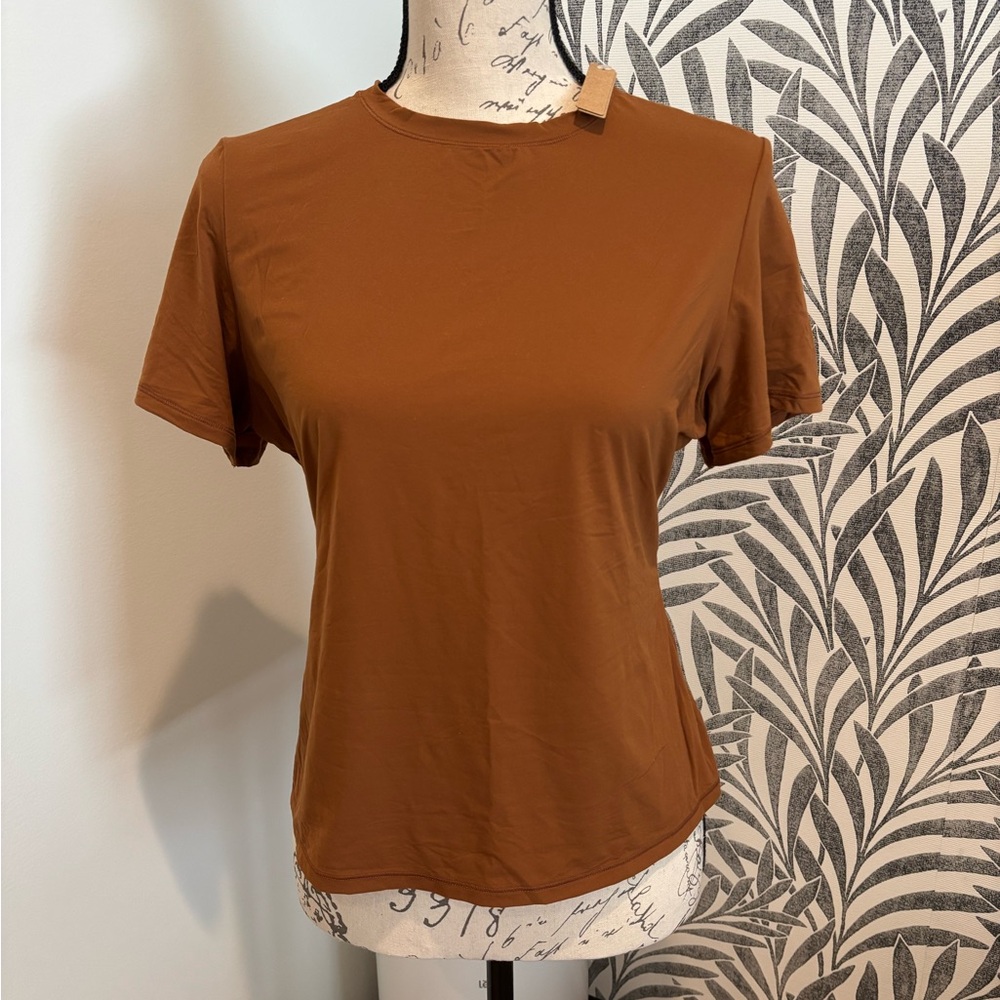 Skims fits everybody tee size XL new with tags